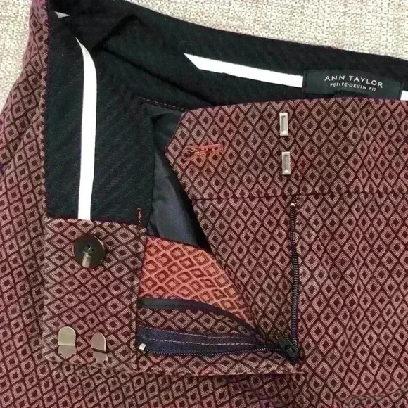 Ann Taylor Devin Fit Pant 2P - Picture 7 of 10